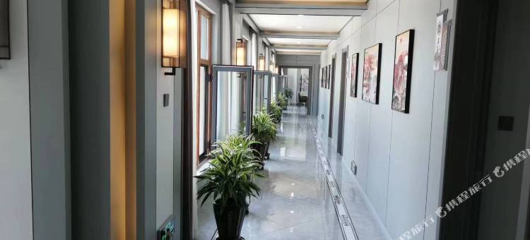 杜尔伯特君兰民宿图片