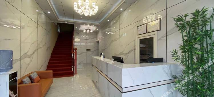 合山先达公寓酒店图片