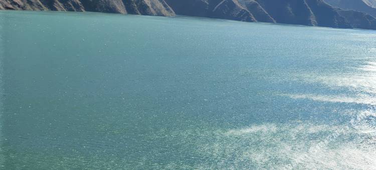 宁南金海岛酒店(白鹤滩镇店)图片