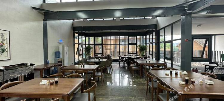 安泽田家庄康养度假区酒店图片