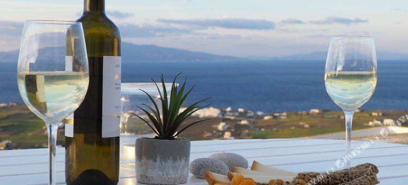 棕榈石费尼基亚圣托里尼(The Palm Rock, Finikia Santorini)图片