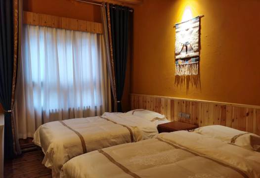 夏河红石国际青旅(拉卜楞寺店)