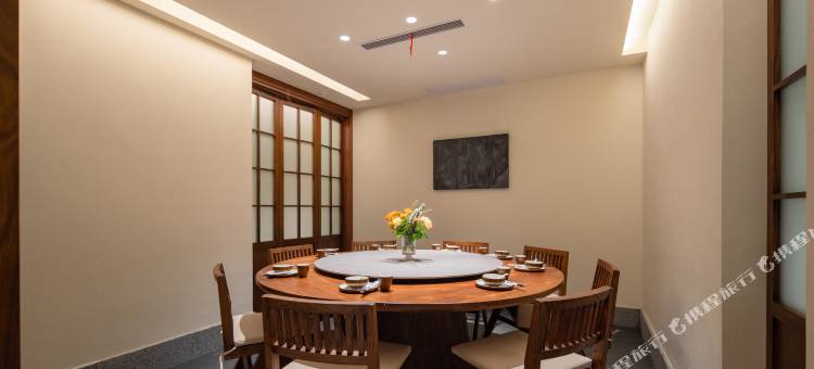 九华山坐忘山里民宿(九华山上肉身宝殿店)图片