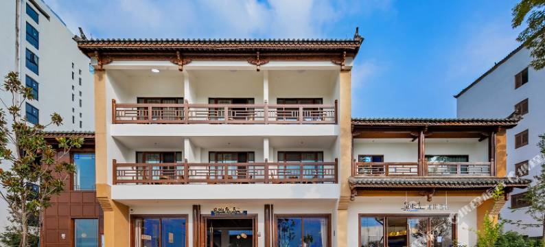 黛水蓝湖景酒店(抚仙湖广龙小镇店)图片