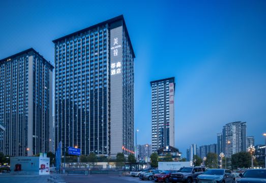 蒂森酒店（乐山高铁站世豪广场店）外景图
