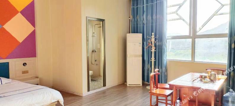 蓝天阁酒店图片