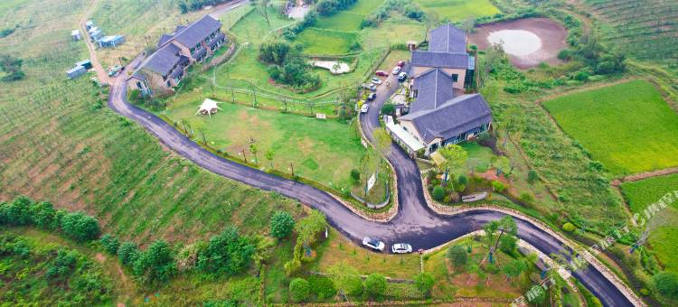 六安花田岭上民宿图片