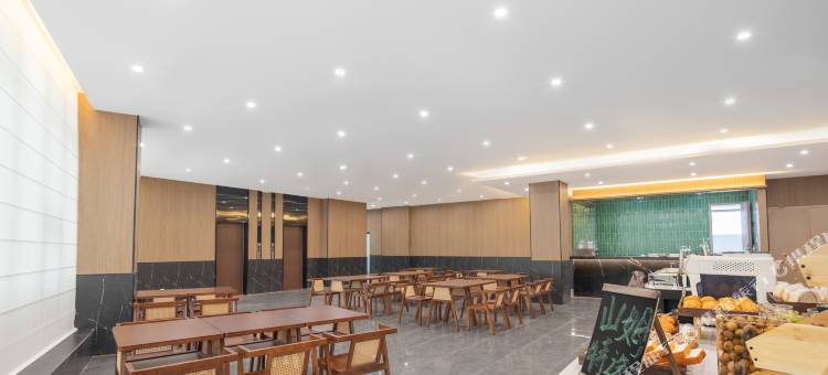 鸟窝酒店(深圳宝安国际机场店)图片
