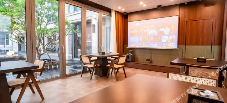 东山岛爱米酒店图片