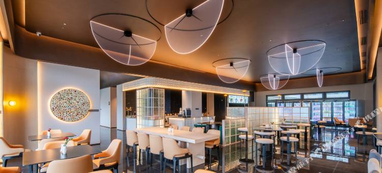 丽呈别院(洛阳龙门高铁站市政府新区店)图片