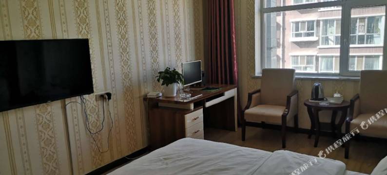 德令哈坤谊尚品酒店图片