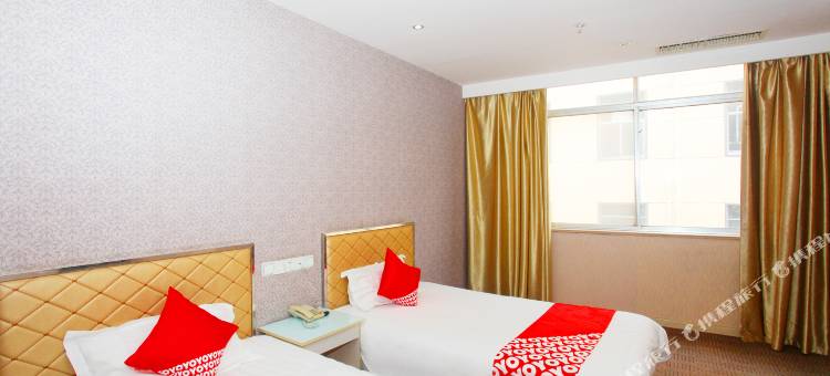 OYO华成生态酒店(邯郸西班牙风情小镇店)图片