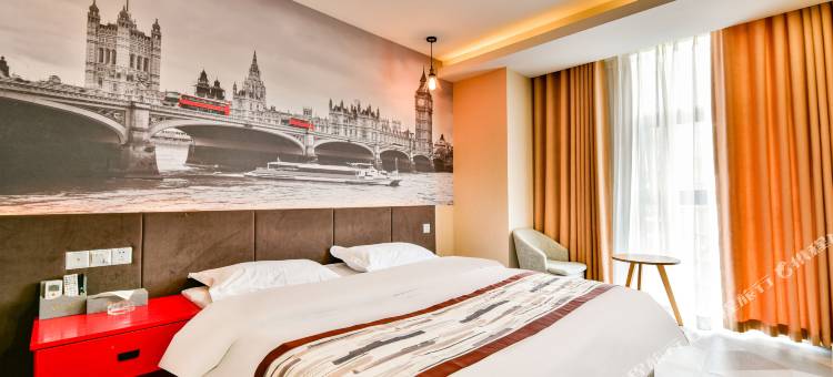 都匀柏尔梦主题酒店(文峰公园店)图片