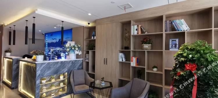 驿家365连锁酒店(石家庄海世界留村地铁站店)图片