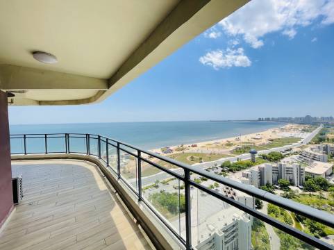 海蓝湾·尊享海景度假酒店公寓(东戴河白金海店)