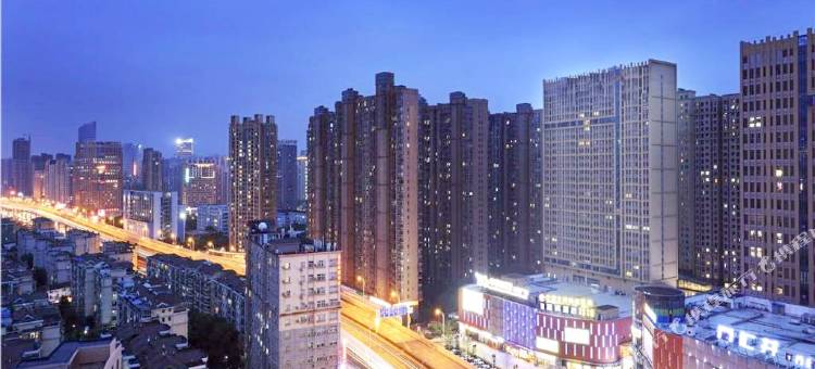 格菲酒店(武汉光谷广场杨家湾地铁站店)图片