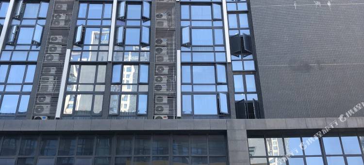 肇庆拾光公寓(敏捷广场店)图片