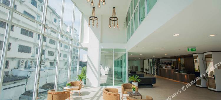 B2 那空沙旺高级酒店(B2 Nakhon Sawan Premier Hotel)图片