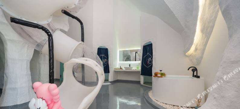 西双版纳景洪云栖艺宿(告庄星光夜市店)图片