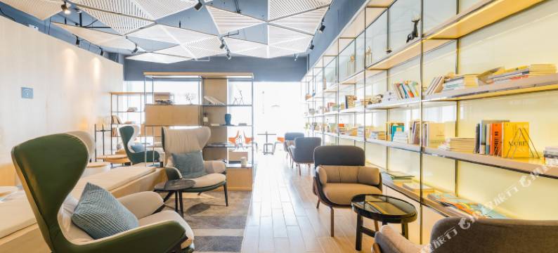 杭州未来科技城海创园地铁站亚朵酒店图片
