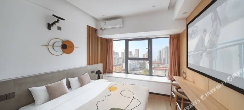 宅小猪LOFT设计师公寓(淮安金地中心万达广场店)图片