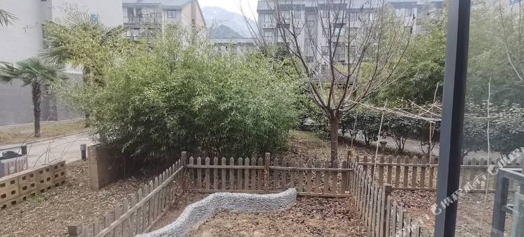 宝鸡金湾华发商都/珠海机场/高层海景民宿(太白度假村分店)图片
