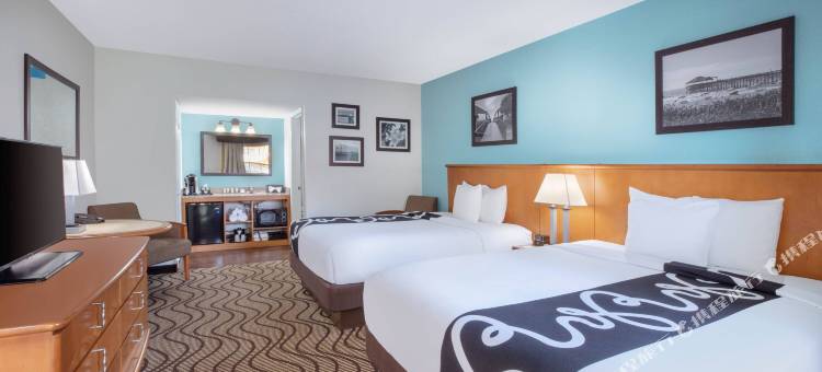 卡纳维拉尔港可可比奇海滩拉昆塔温德姆酒店(La Quinta Inn by Wyndham Cocoa Beach-Port Canaveral)图片