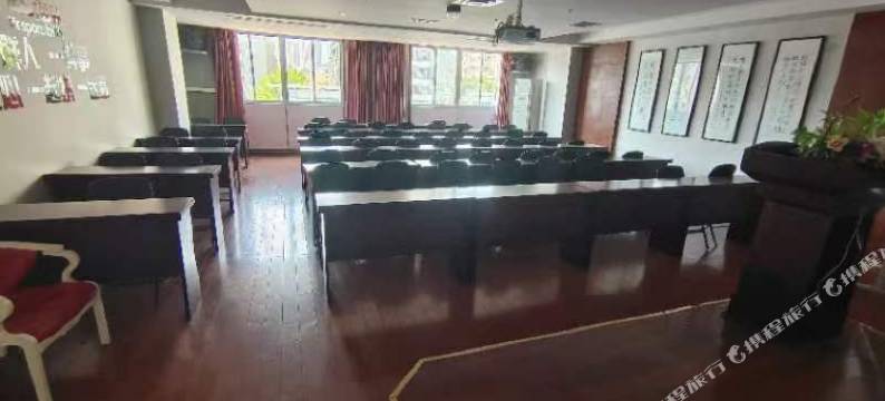 正翼电竞酒店图片