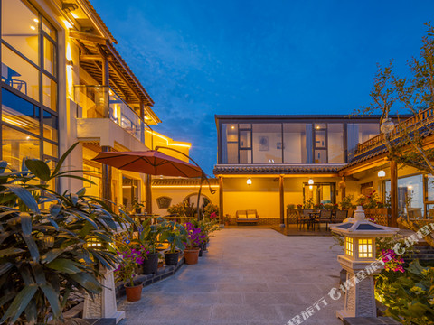 花筑·南京半山悠然民宿(银杏湖乐园店)