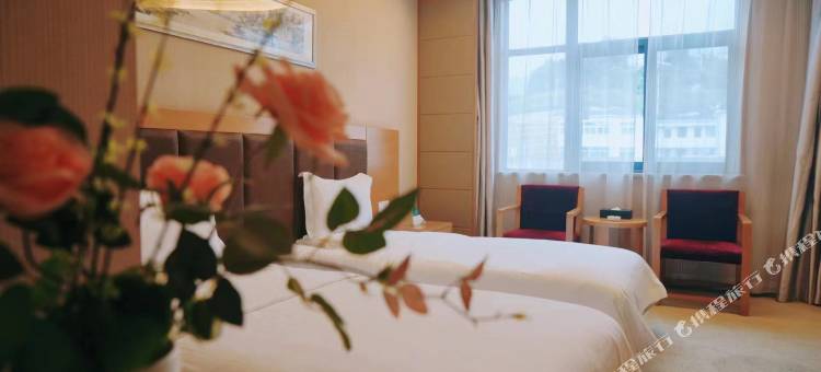 岚皋南宫山大酒店图片