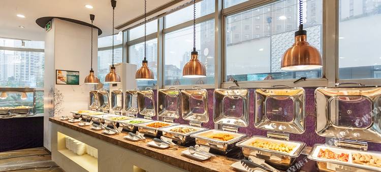 上海古井假日酒店图片