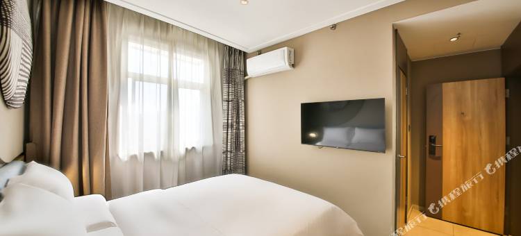 鼎居精选酒店(泰山火车站万达店)图片