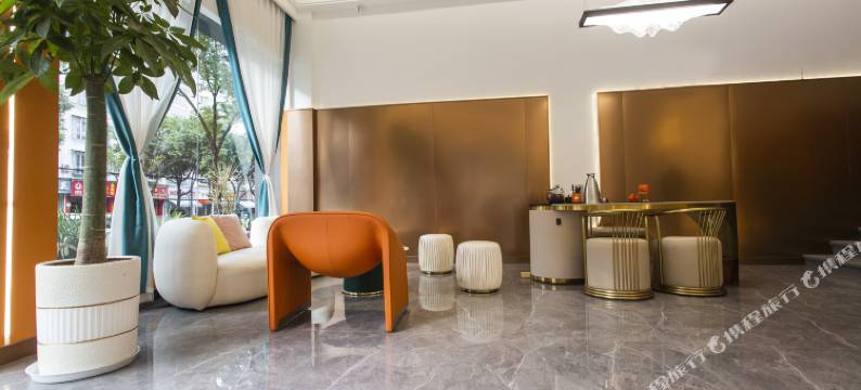 金皇·未来酒店(蒙自文萃路店)图片