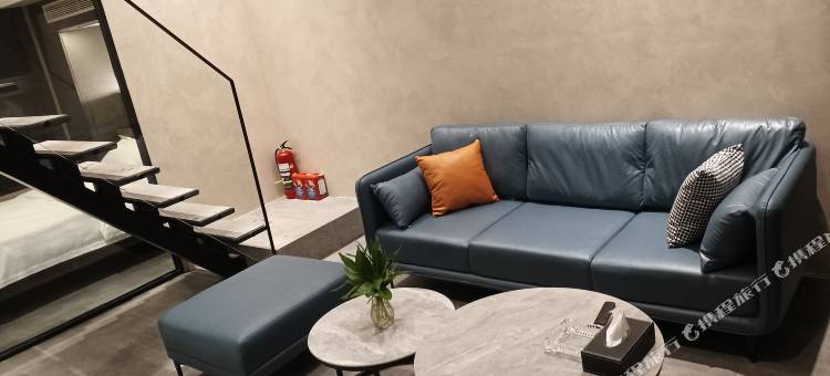 珠海低调LOFT套房公寓(华发商都海印又一城店)图片