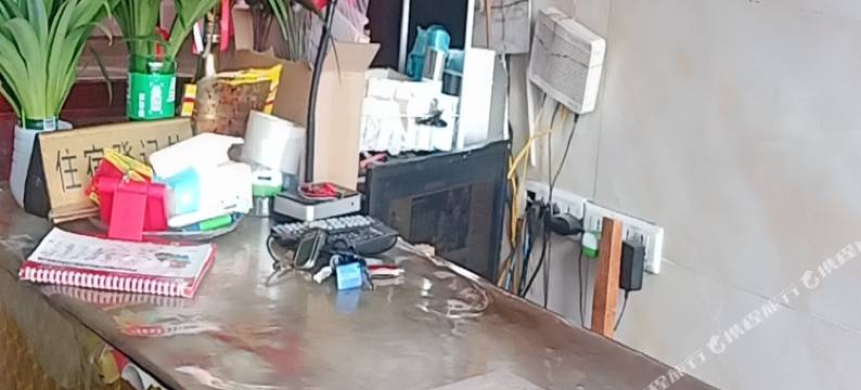 平安旅馆(宜宾学院店)图片