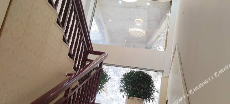 革一大酒店(革一镇店)图片