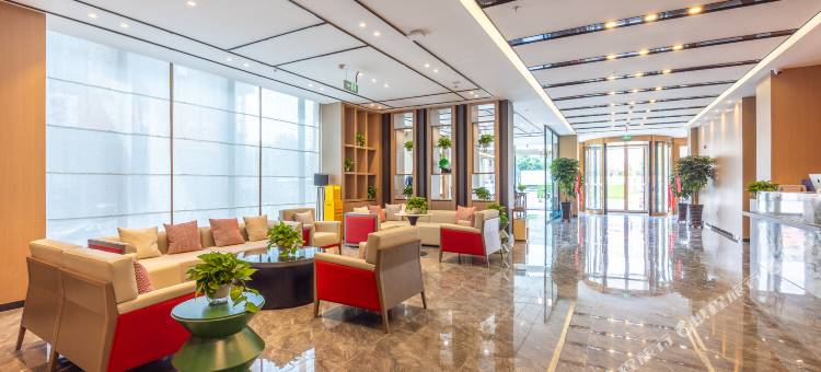 怡程酒店(西宁城北吾悦广场青海职业技术大学店)图片