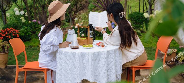 亦栈·温泉花园半山民宿图片