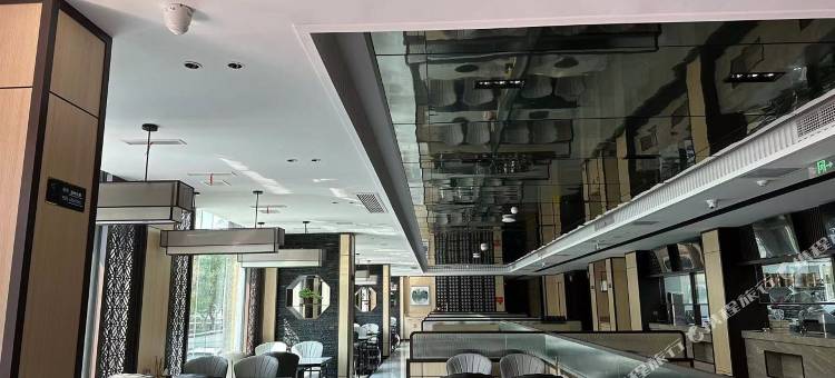 杭州忆晶轻居酒店(东方茂店)图片
