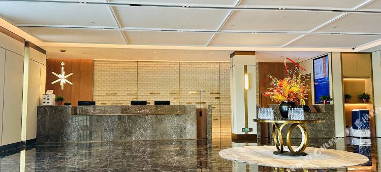 濮阳高铁东站新东路美仑酒店图片