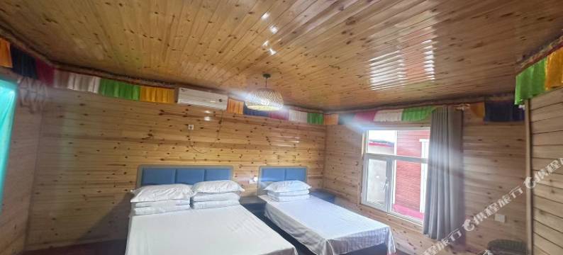 察右中旗白骏马民宿图片