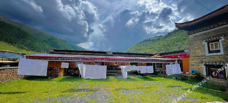 郎甲仓民宿(子梅垭口店)图片