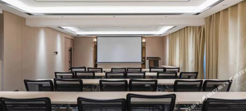 无亦 X 酒店(三亚海棠林旺夜市店)图片