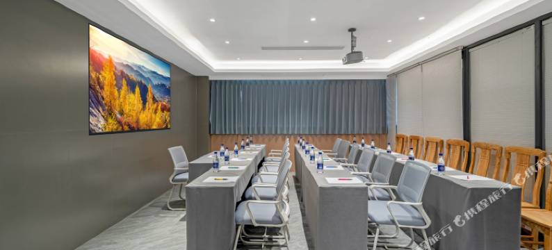 深浅·金塔临畔 | 智控雅居酒店(景洪告庄西双景星光夜市店)图片