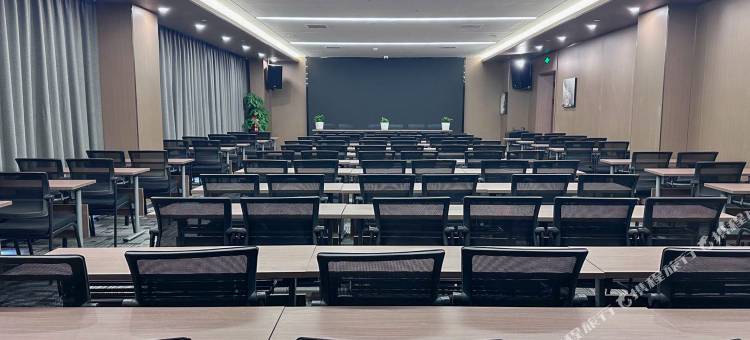 乌鲁木齐奥莱国际酒店图片