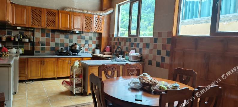 迭部知子印祥康庄民宿图片