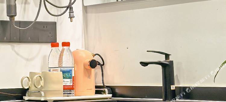 果妍妈妈的花房民宿(紫阳街台州府城店)图片