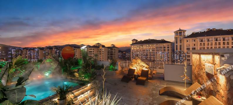 陌上轻雅温泉酒店(腾冲主城区文星楼店)图片