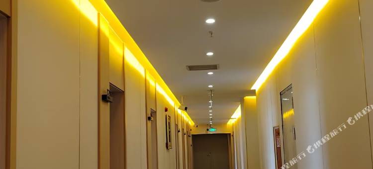 初禧酒店(什邡客运中心店)图片