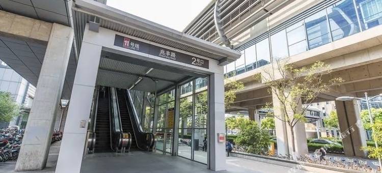 如家睿柏云酒店(昆山兆丰路地铁站店)图片